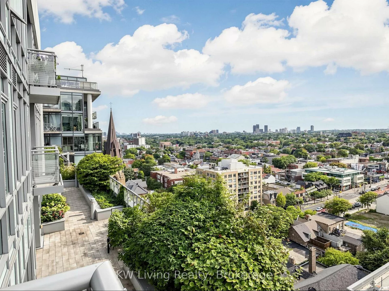 525, Adelaide, Waterfront Communities C1, Toronto