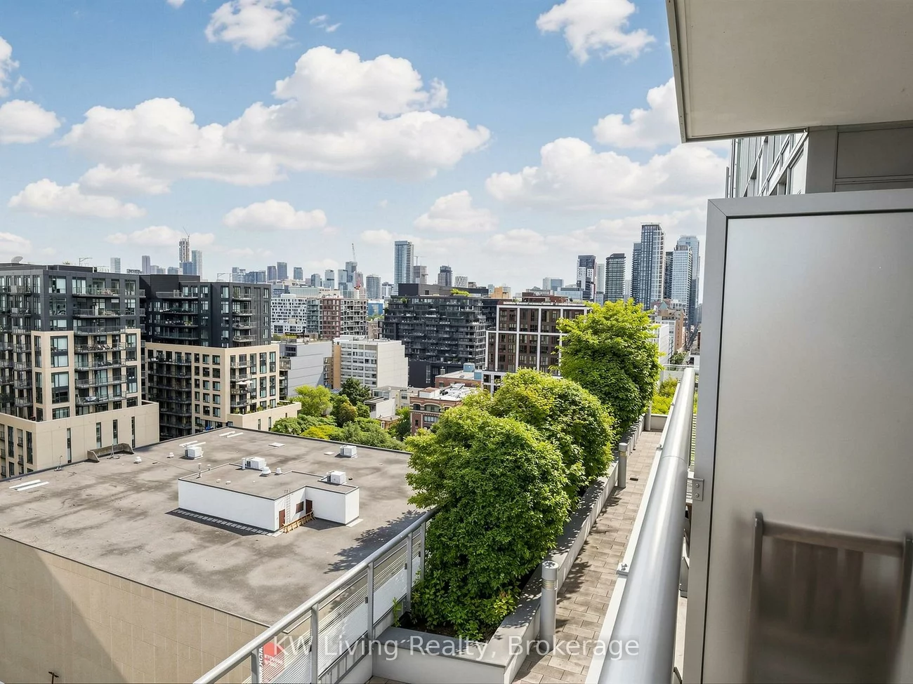 525, Adelaide, Waterfront Communities C1, Toronto