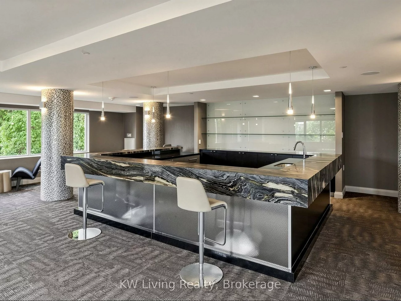525, Adelaide, Waterfront Communities C1, Toronto