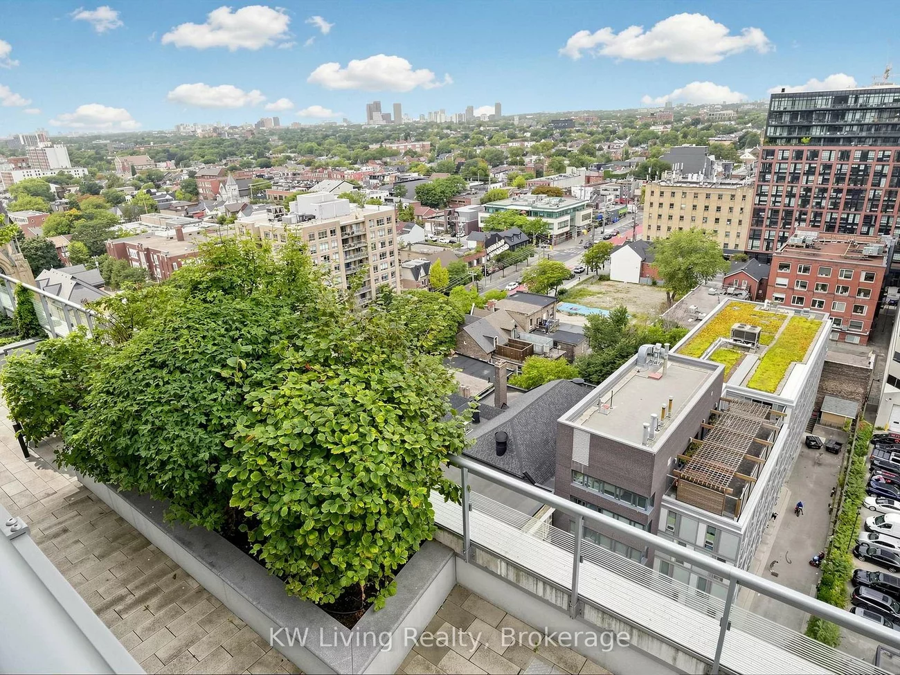 525, Adelaide, Waterfront Communities C1, Toronto