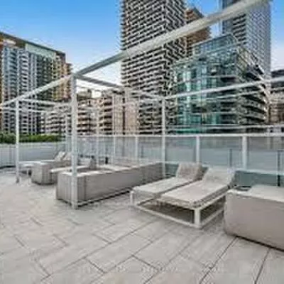 161, Roehampton, Mount Pleasant West, Toronto