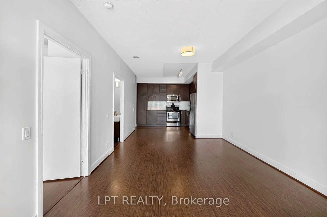 112, George, Moss Park, Toronto
