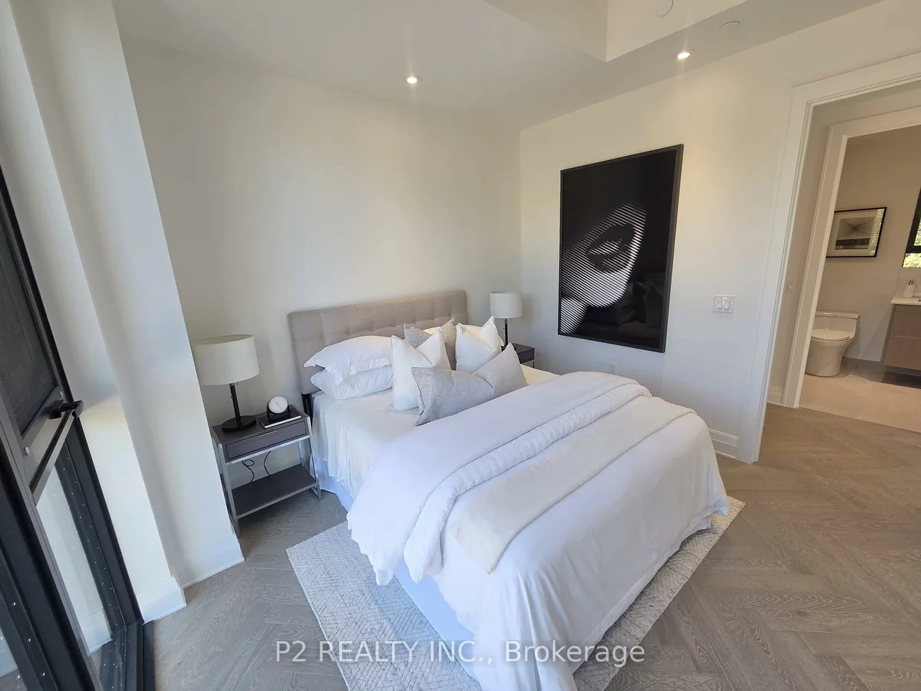 2, Forest Hill, Casa Loma, Toronto