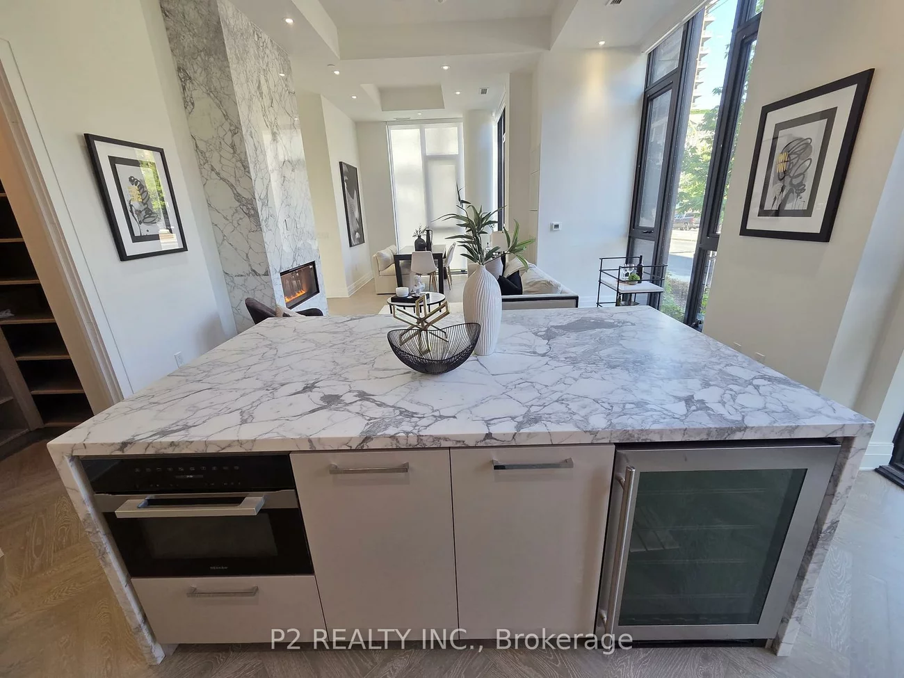 2, Forest Hill, Casa Loma, Toronto