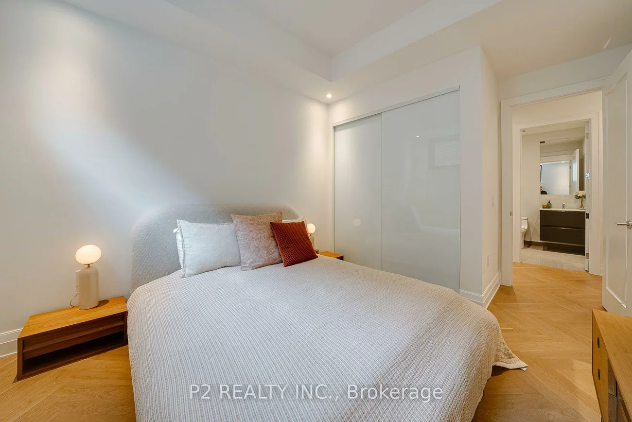 2, Forest Hill, Casa Loma, Toronto