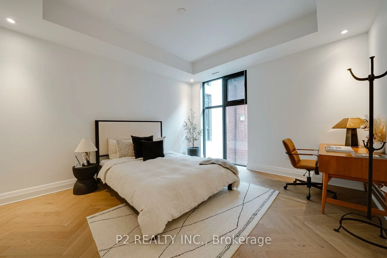 2, Forest Hill, Casa Loma, Toronto