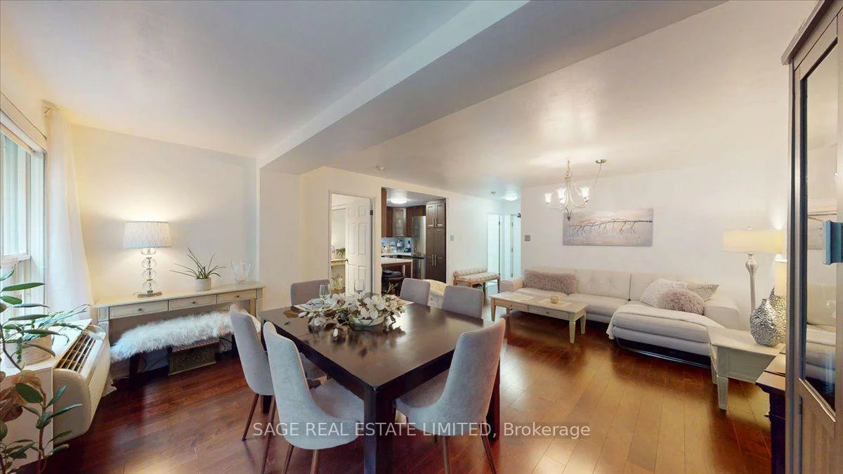 88, Charles, Church-Yonge Corridor, Toronto