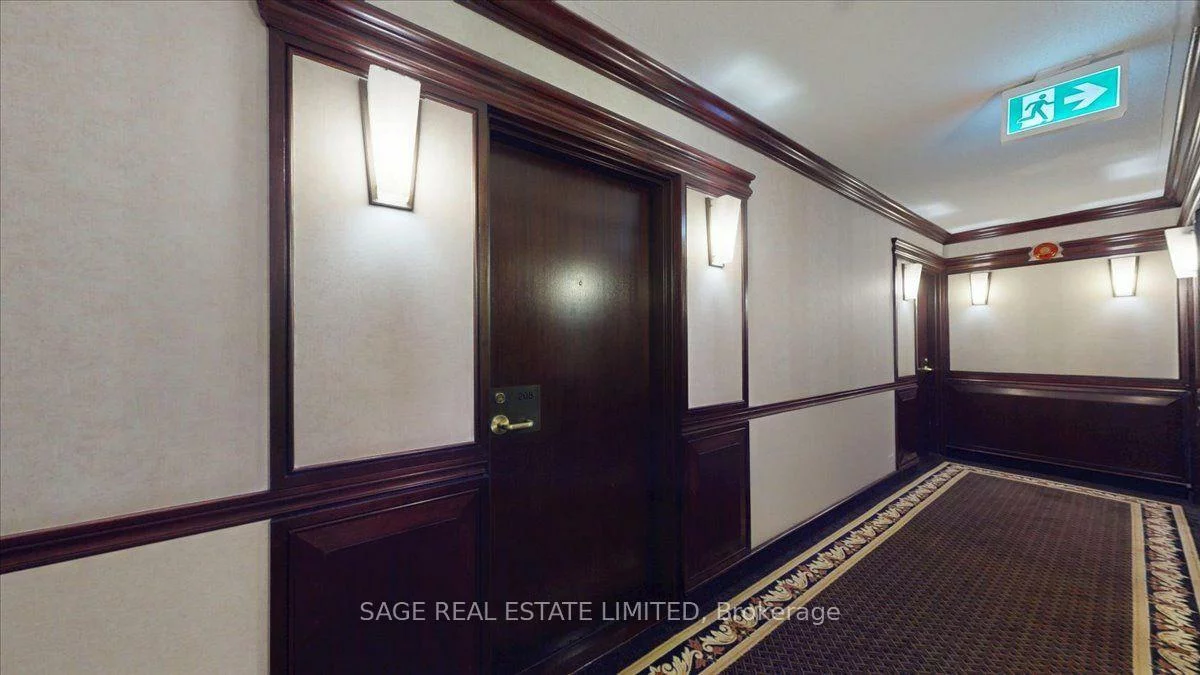 88, Charles, Church-Yonge Corridor, Toronto