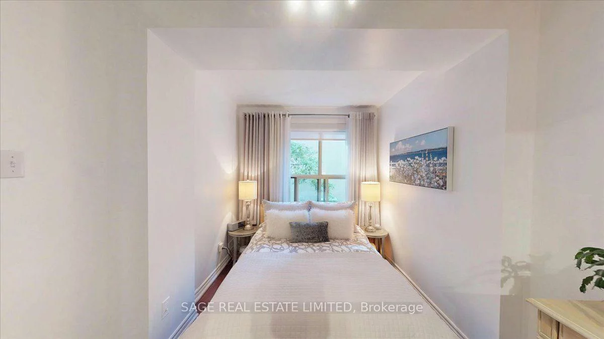88, Charles, Church-Yonge Corridor, Toronto