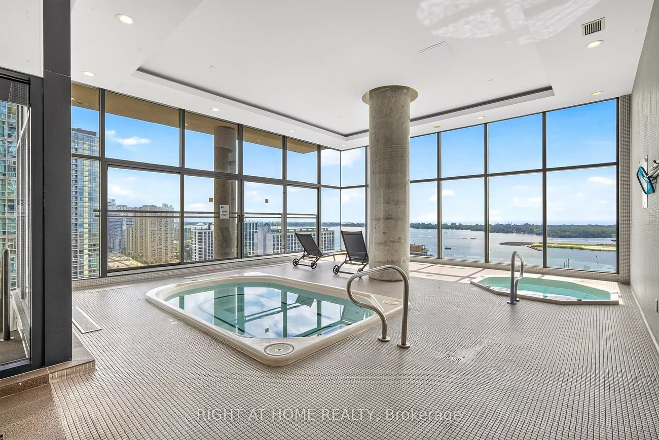 11, Brunel, Waterfront Communities C1, Toronto