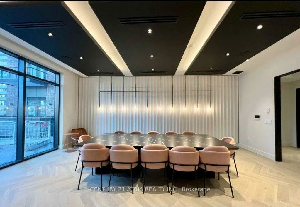 130, River, Regent Park, Toronto