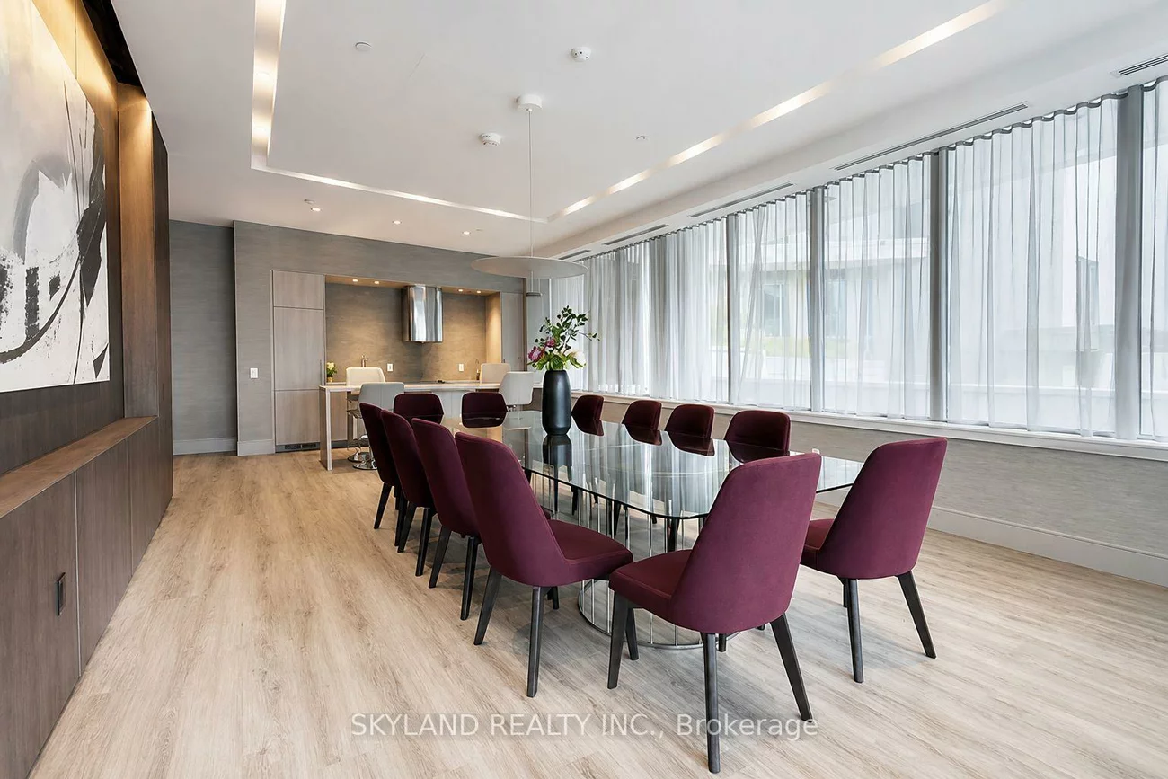 75, Canterbury, Willowdale West, Toronto