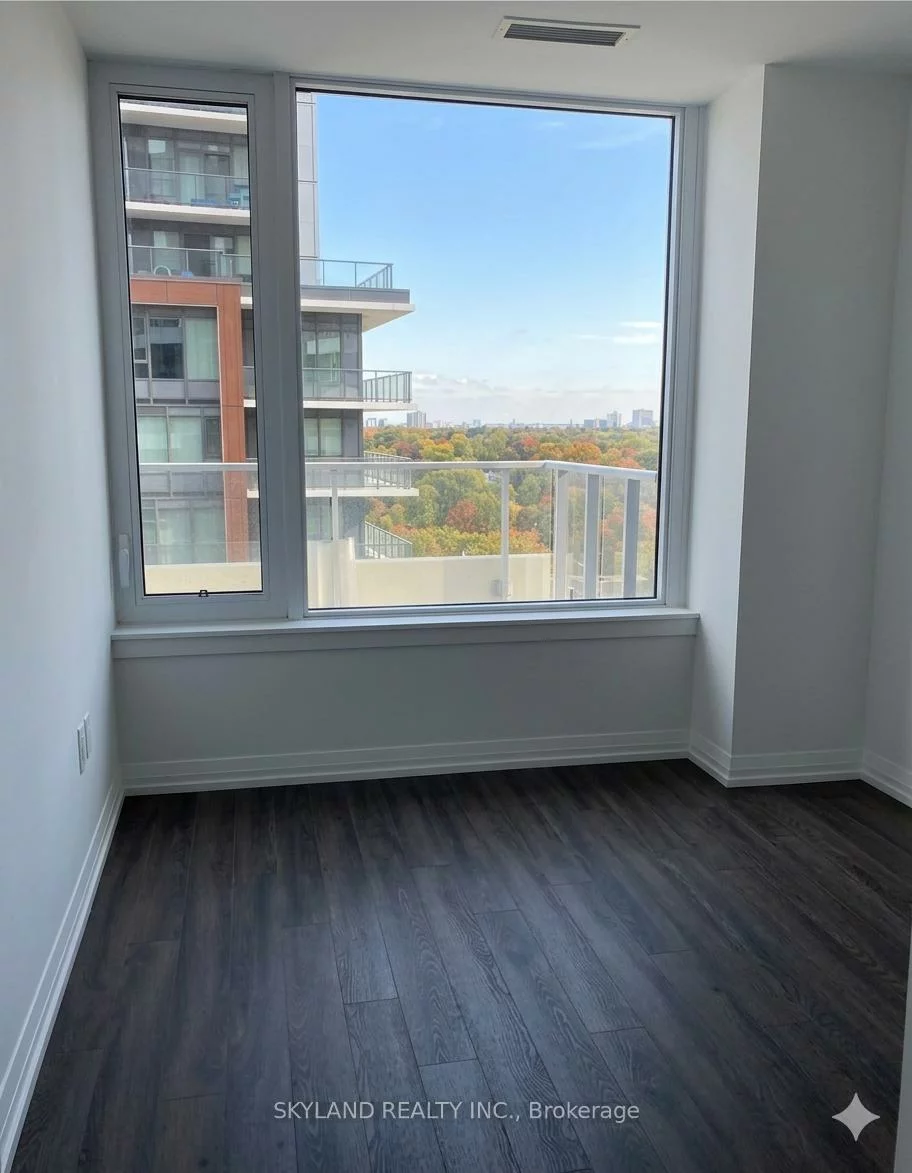 75, Canterbury, Willowdale West, Toronto