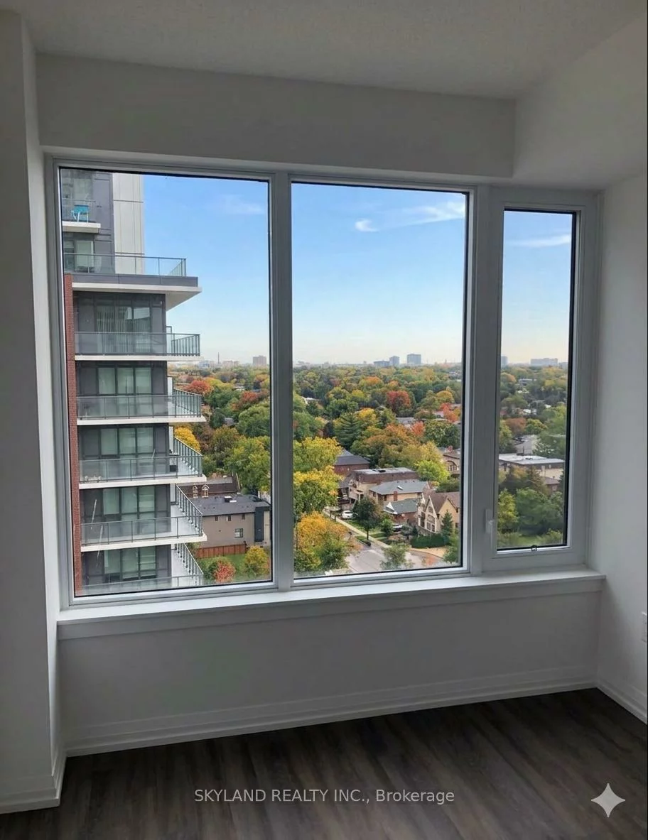 75, Canterbury, Willowdale West, Toronto