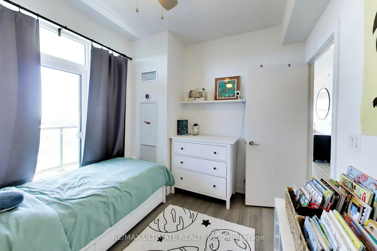 1603, Eglinton, Oakwood Village, Toronto
