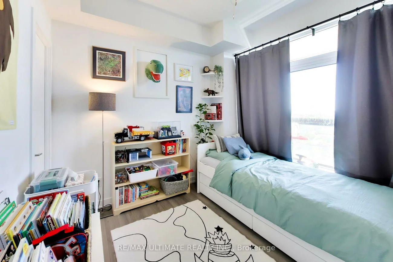 1603, Eglinton, Oakwood Village, Toronto