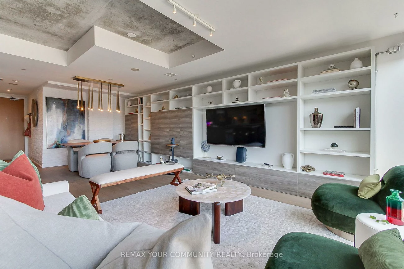 629, King, Waterfront Communities C1, Toronto