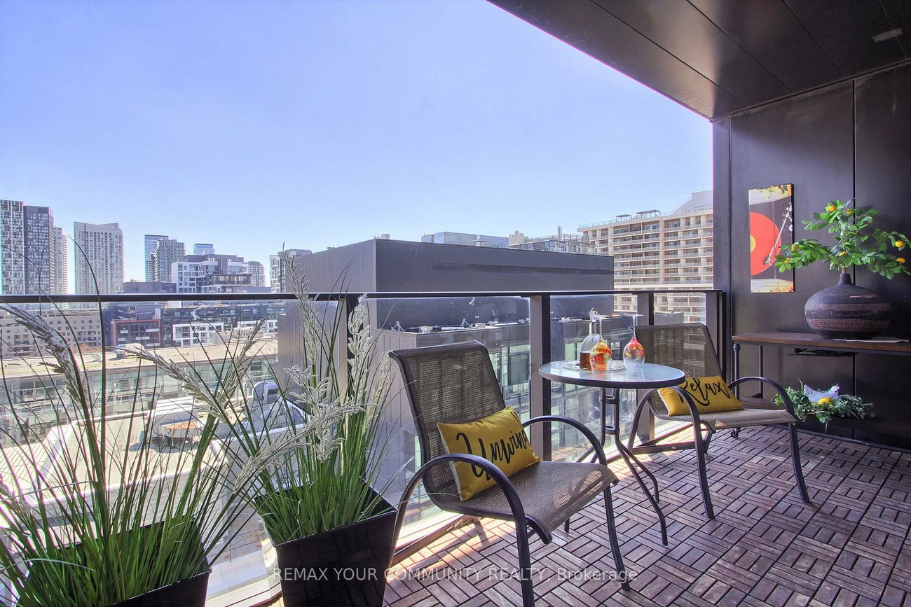 629, King, Waterfront Communities C1, Toronto