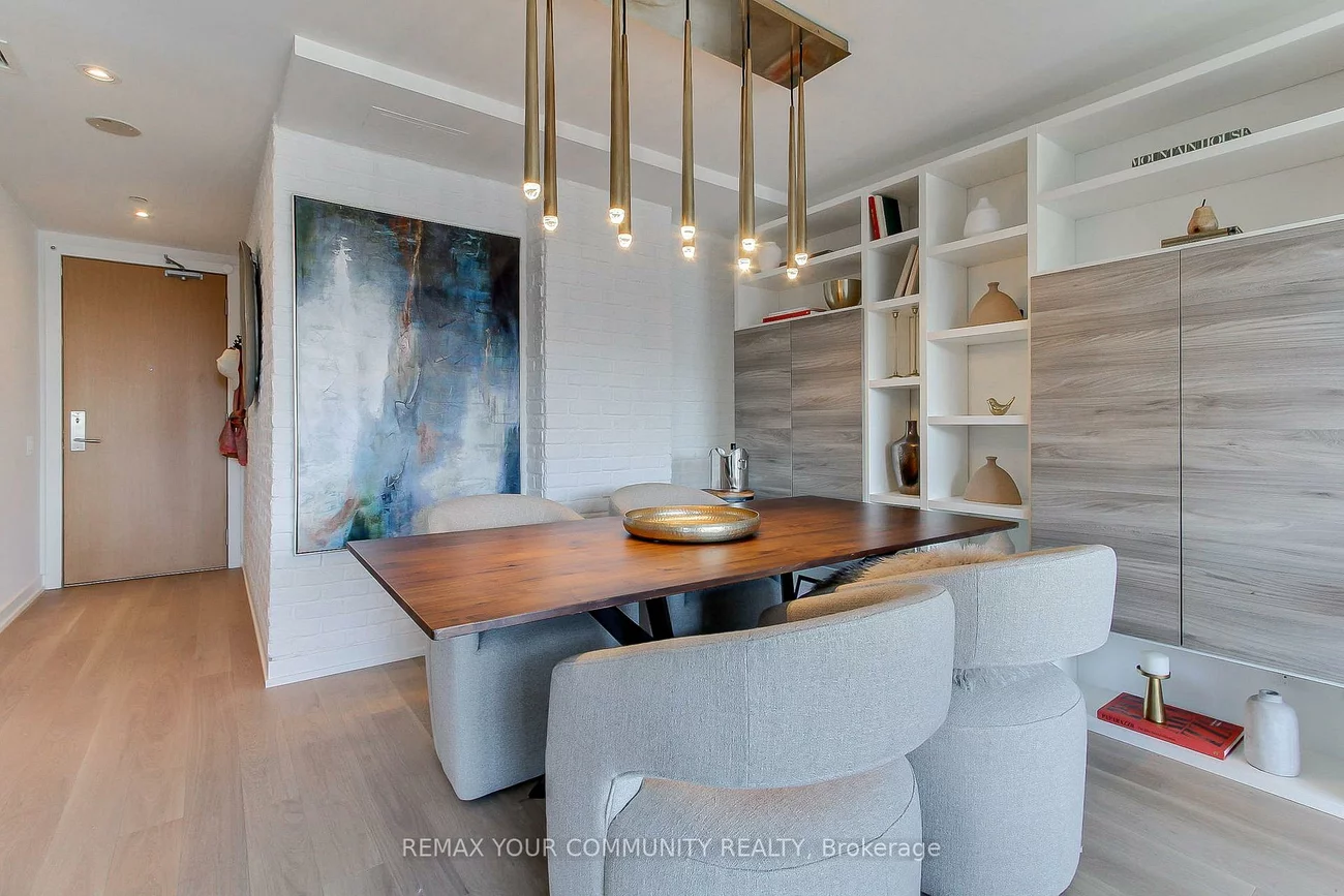 629, King, Waterfront Communities C1, Toronto