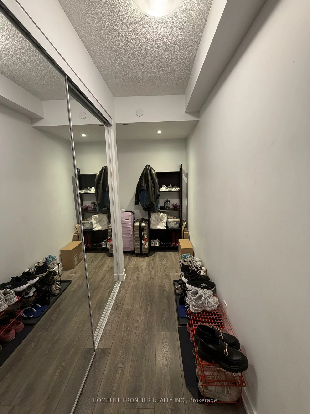 87, Peter, Waterfront Communities C1, Toronto