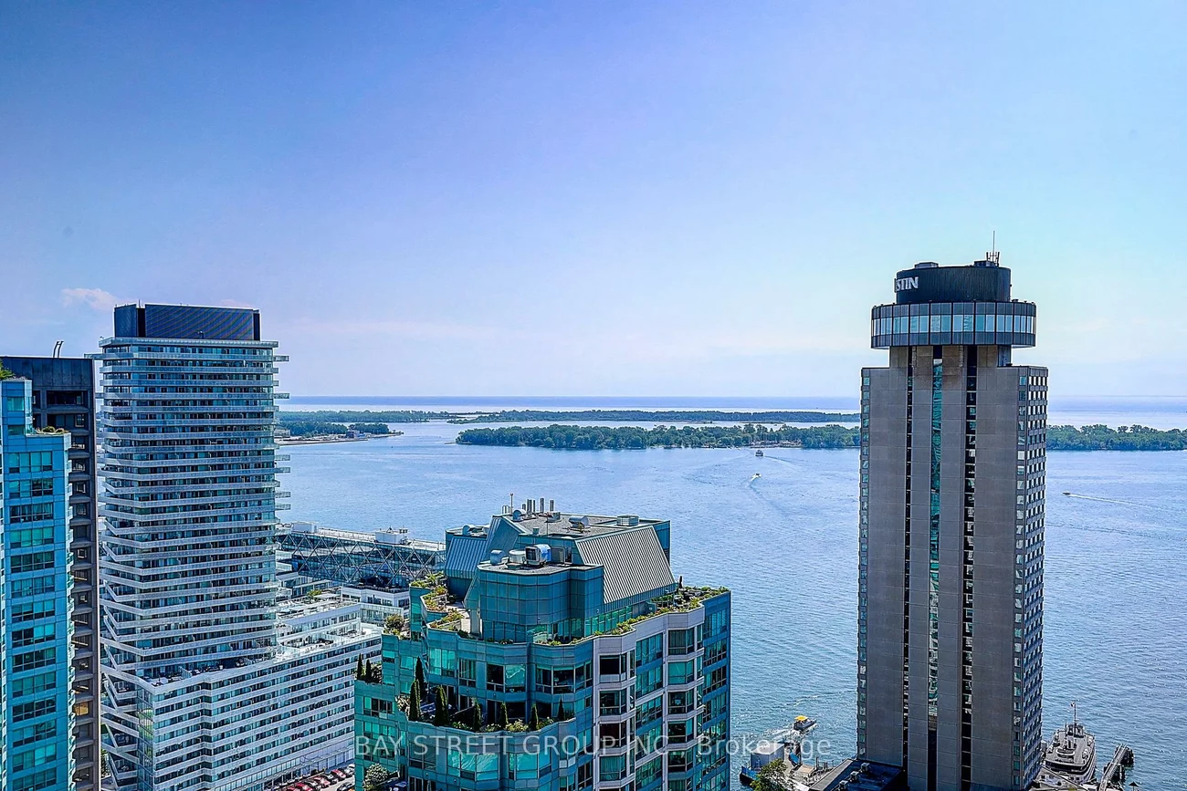 33, Bay, Waterfront Communities C1, Toronto