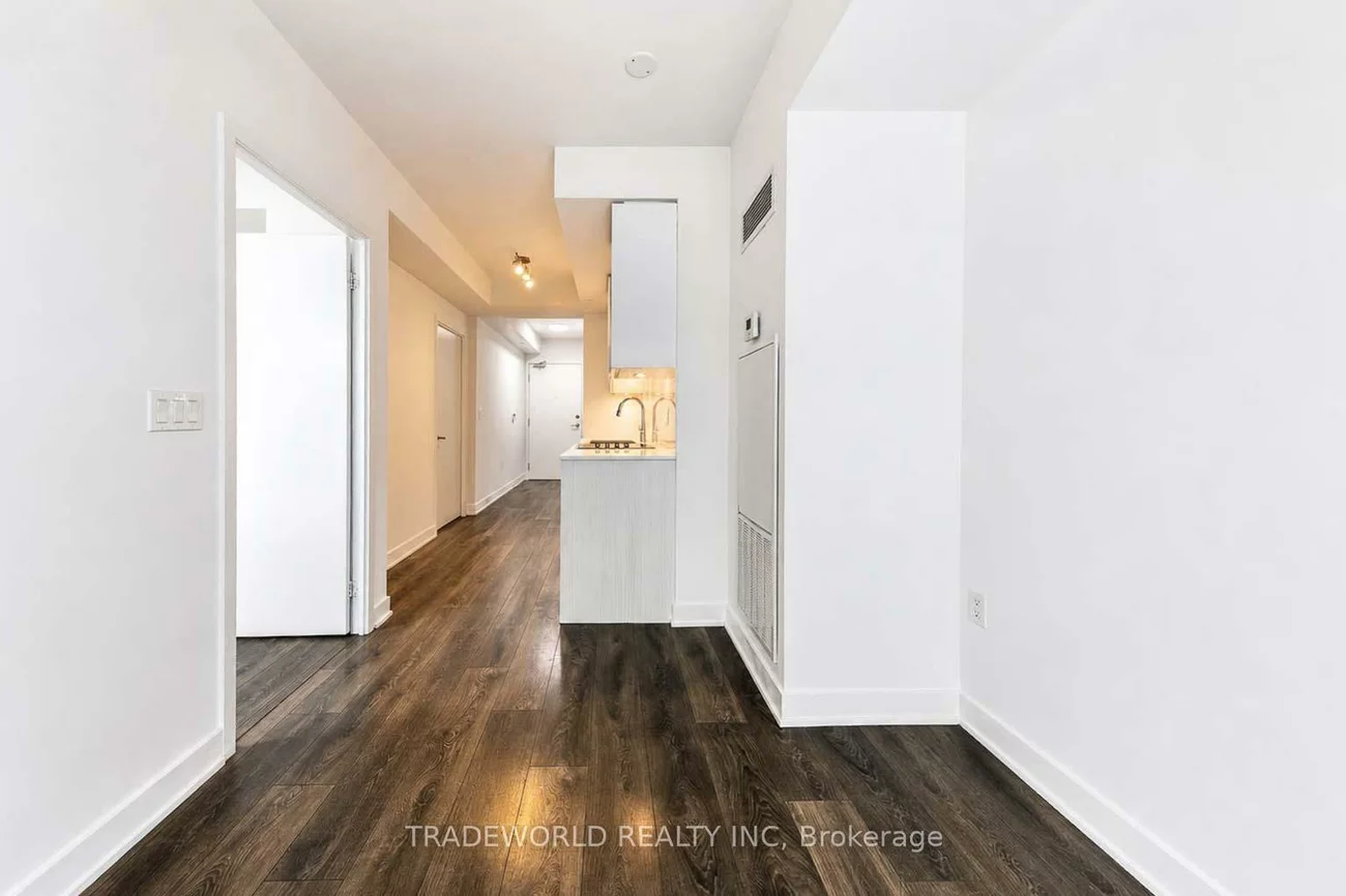 99, Broadway, Mount Pleasant West, Toronto