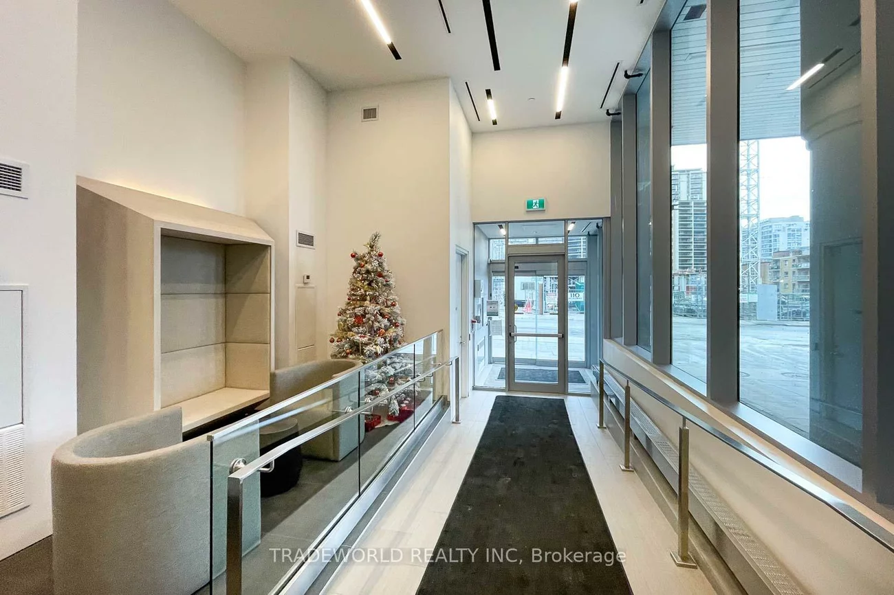 99, Broadway, Mount Pleasant West, Toronto