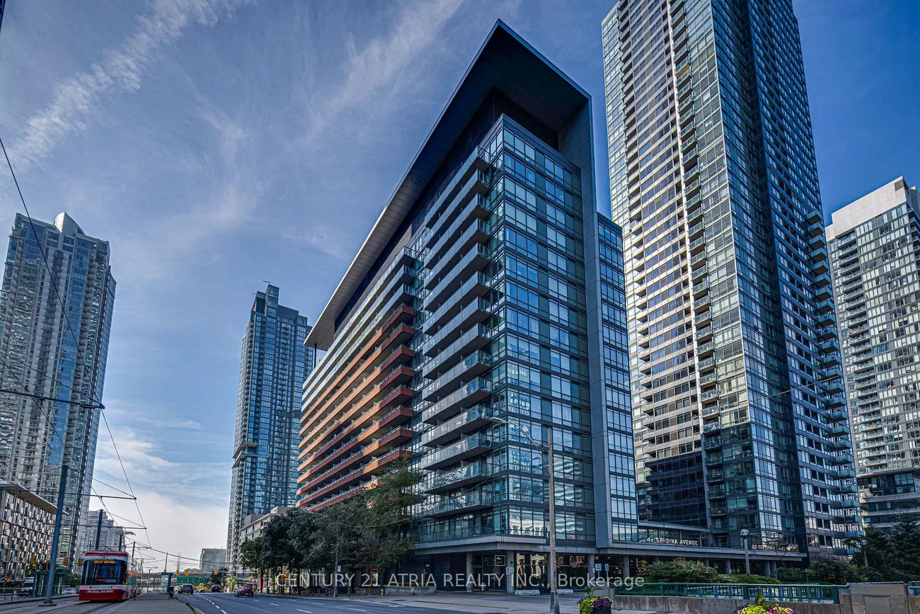 4K, Spadina, Waterfront Communities C1, Toronto