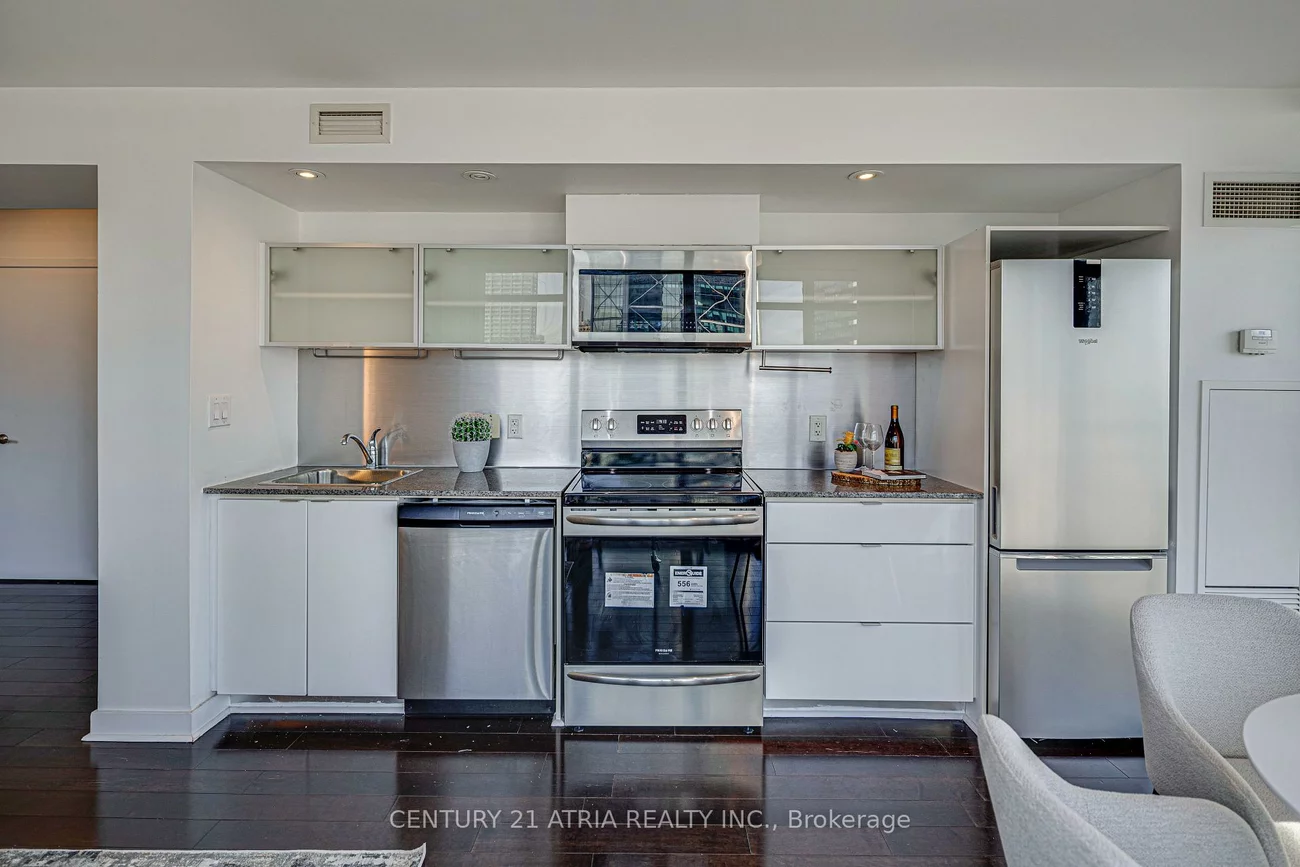 4K, Spadina, Waterfront Communities C1, Toronto