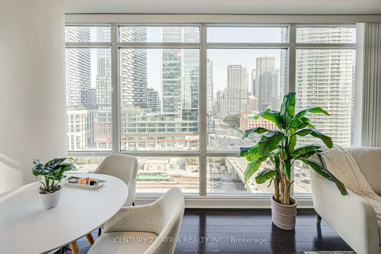 4K, Spadina, Waterfront Communities C1, Toronto