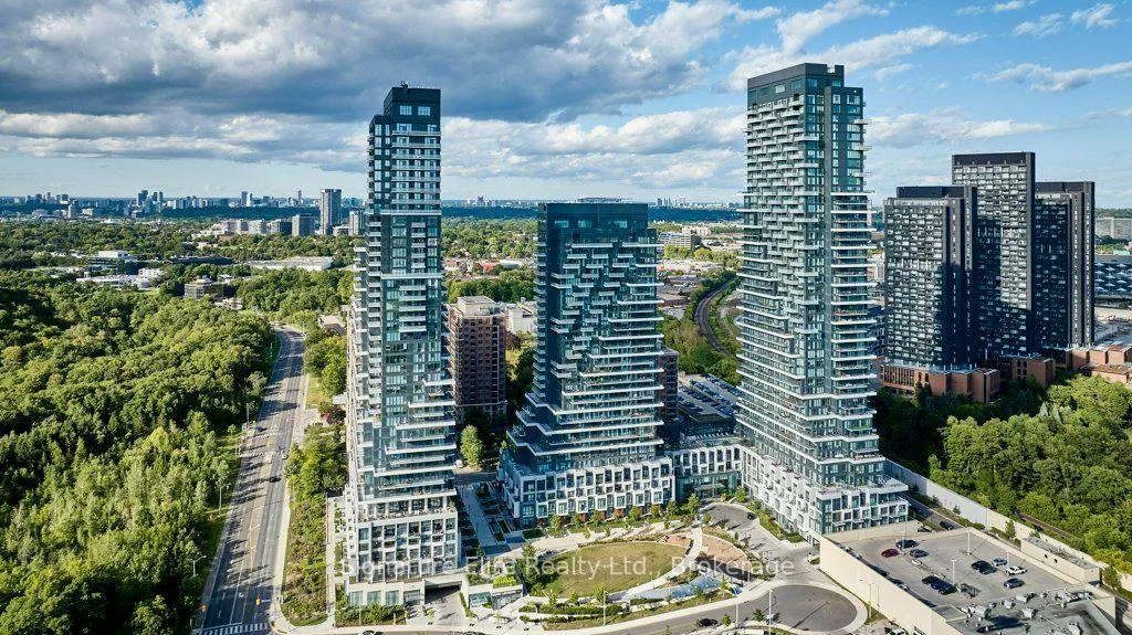 30, Inn on the Park, Banbury-Don Mills, Toronto