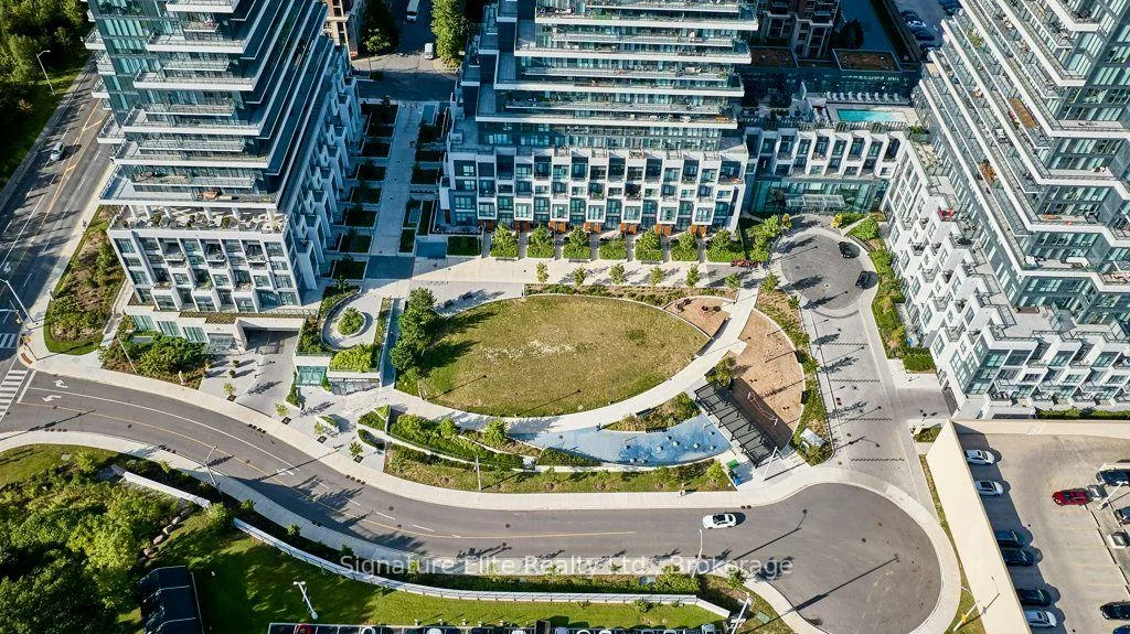 30, Inn on the Park, Banbury-Don Mills, Toronto