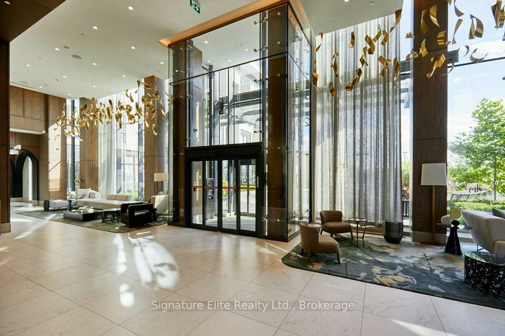 30, Inn on the Park, Banbury-Don Mills, Toronto