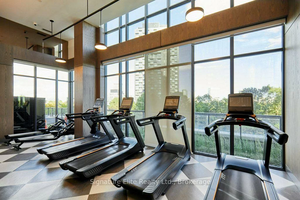 30, Inn on the Park, Banbury-Don Mills, Toronto