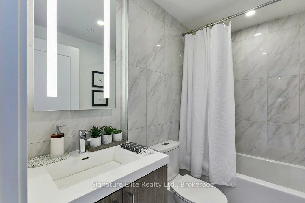 30, Inn on the Park, Banbury-Don Mills, Toronto