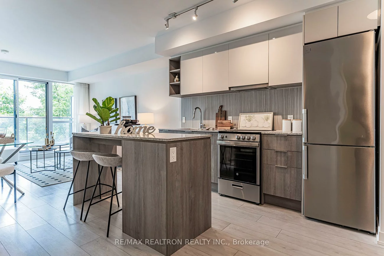 31, Tippett, Clanton Park, Toronto
