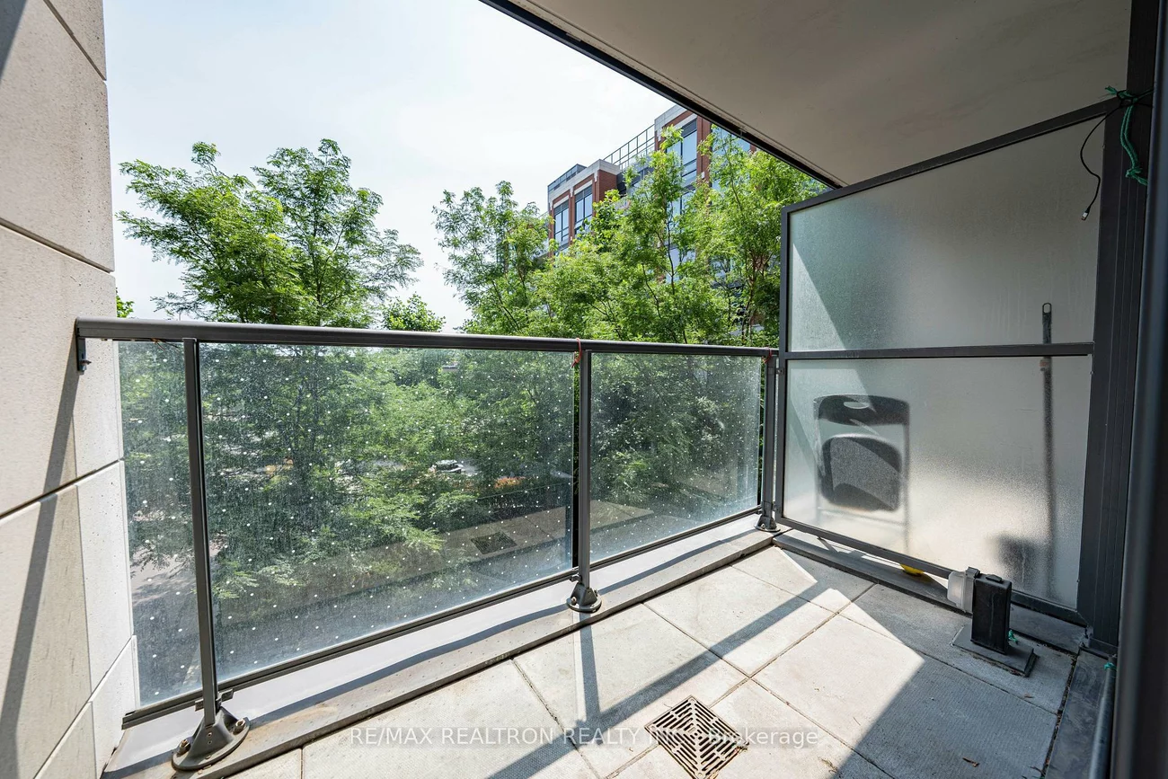 31, Tippett, Clanton Park, Toronto