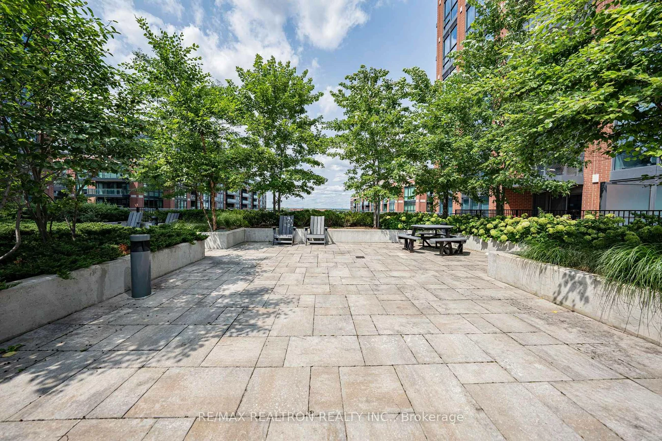 31, Tippett, Clanton Park, Toronto