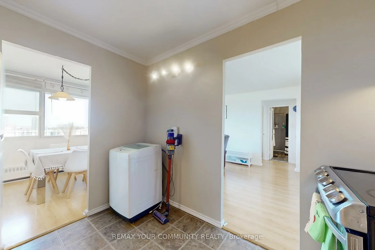 735, Don Mills, Flemingdon Park, Toronto