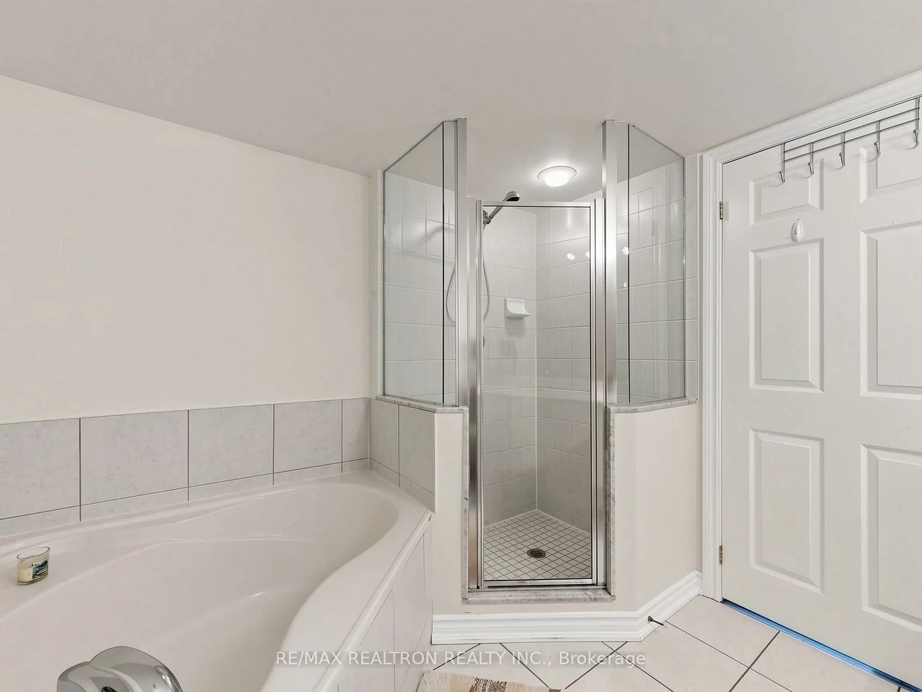 16, Dallimore, Banbury-Don Mills, Toronto