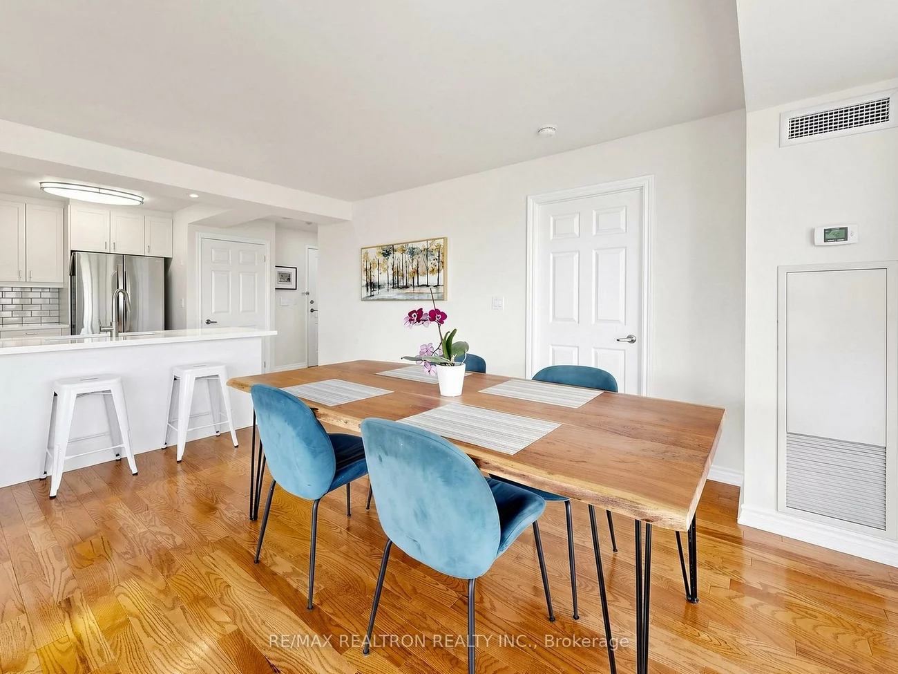 16, Dallimore, Banbury-Don Mills, Toronto