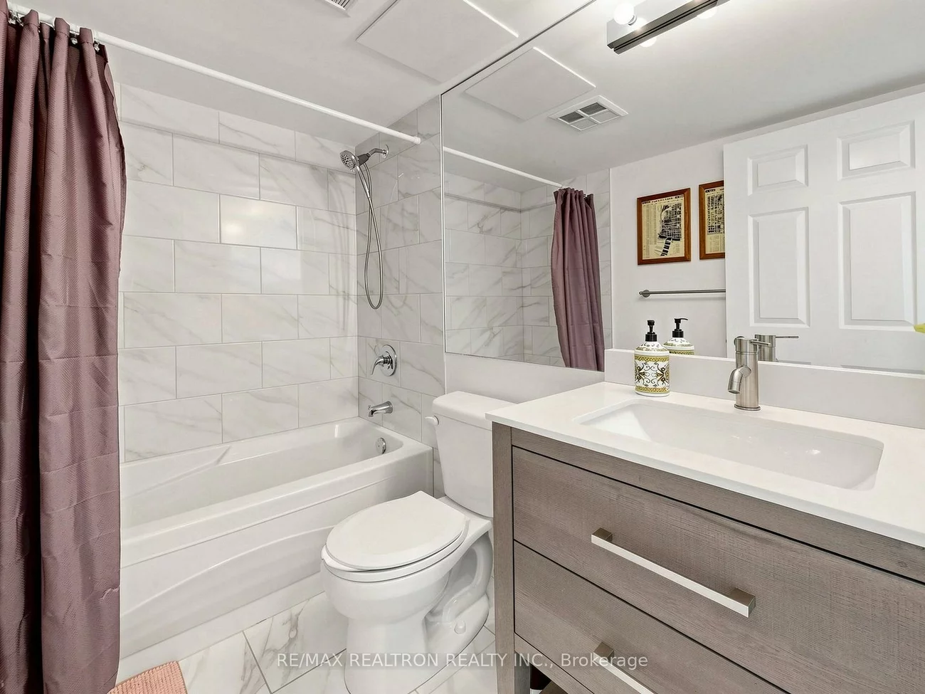 16, Dallimore, Banbury-Don Mills, Toronto