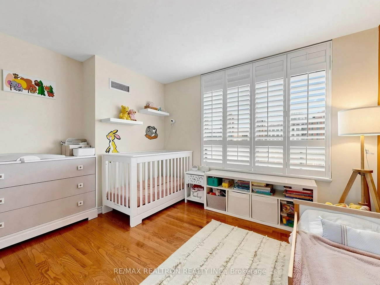 16, Dallimore, Banbury-Don Mills, Toronto