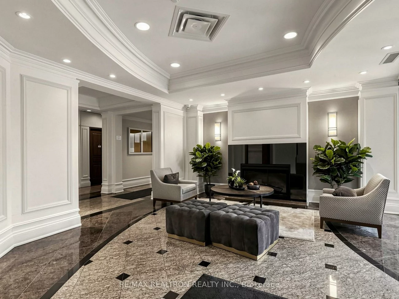 16, Dallimore, Banbury-Don Mills, Toronto