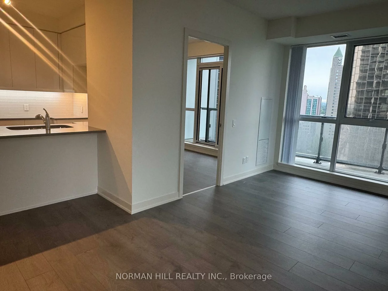 4955, Yonge, Willowdale East, Toronto