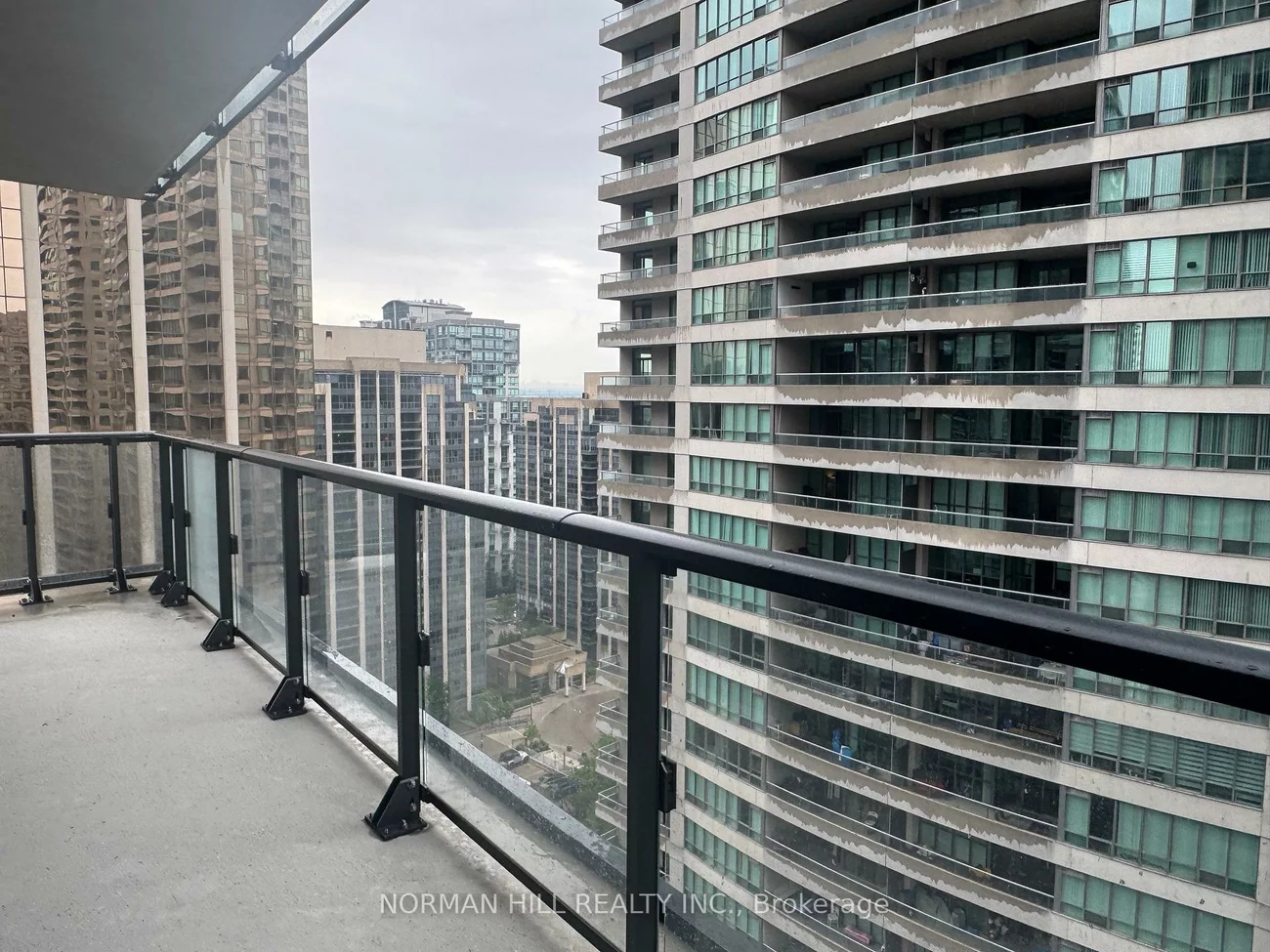 4955, Yonge, Willowdale East, Toronto