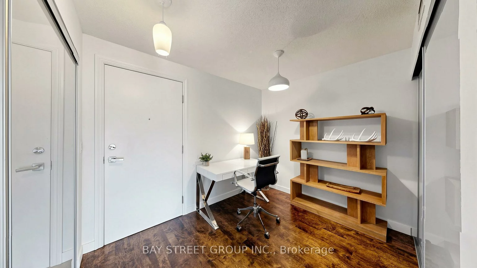 250, Wellington, Waterfront Communities C1, Toronto