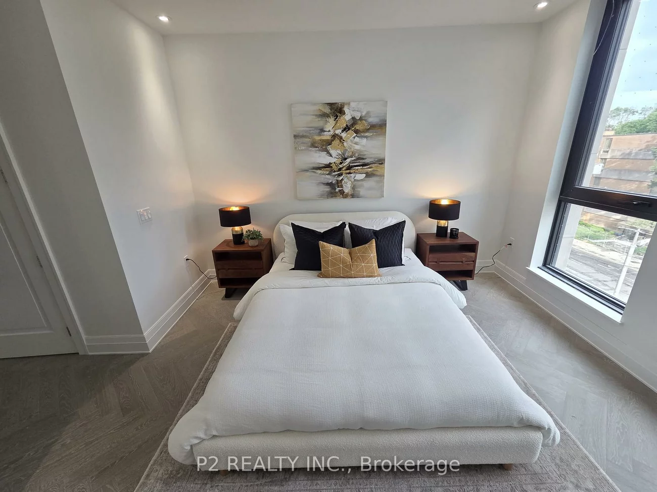 2, Forest, Casa Loma, Toronto