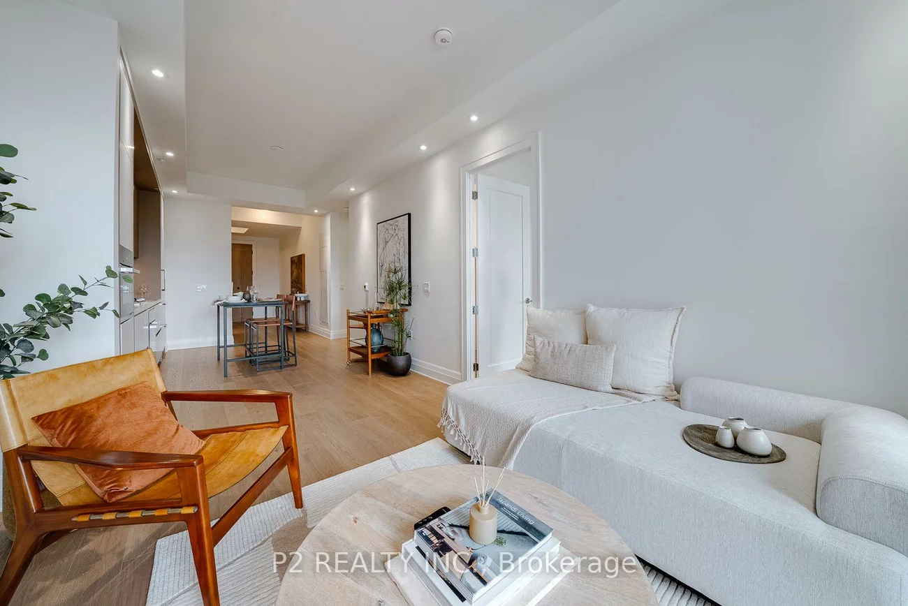2, Forest Hill, Casa Loma, Toronto