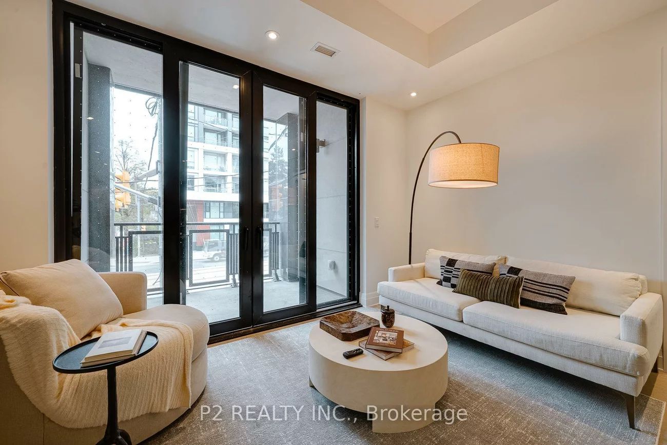 2, Forest, Casa Loma, Toronto